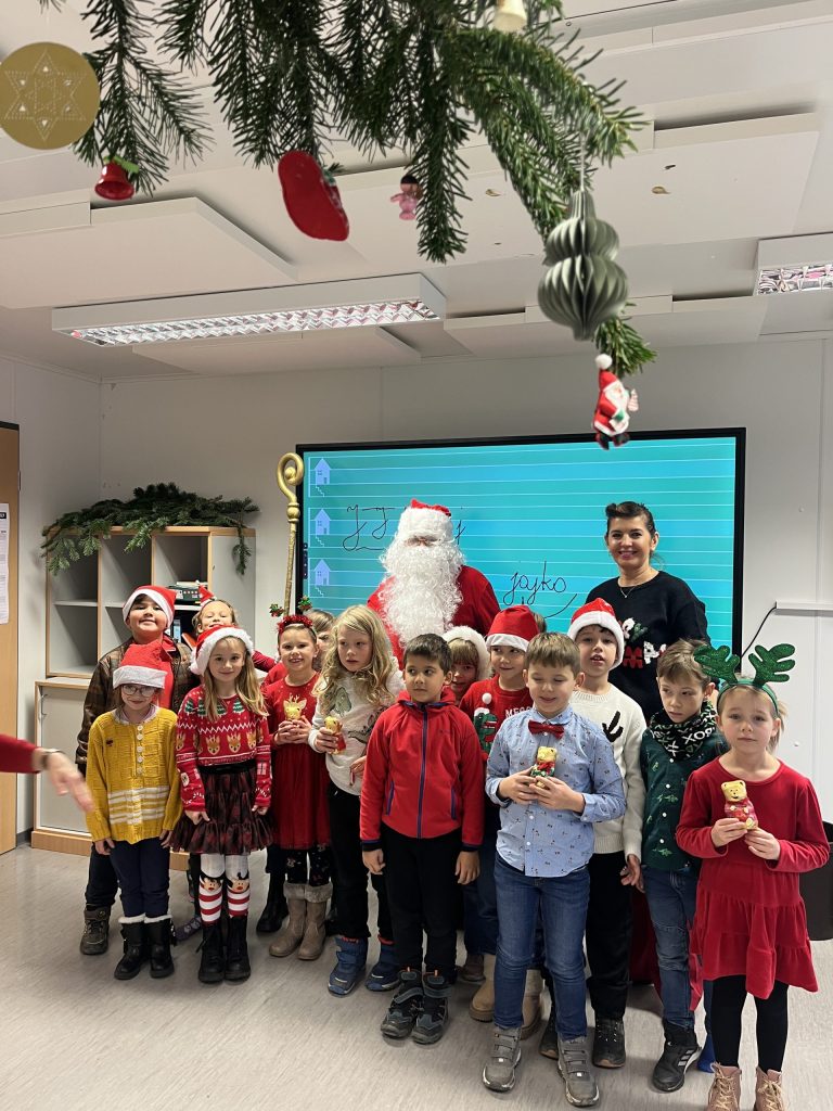 Święty Mikołaj w szkole
