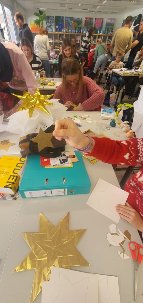 Mikołajkowe warsztaty plastyczne